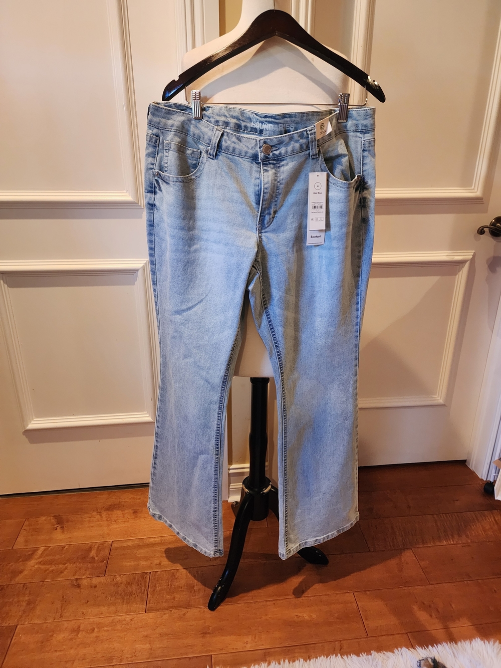 No Boundaries Light Blue Boot Cut Jeans